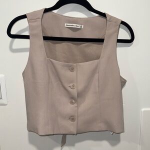 Abercrombie & Fitch Vest